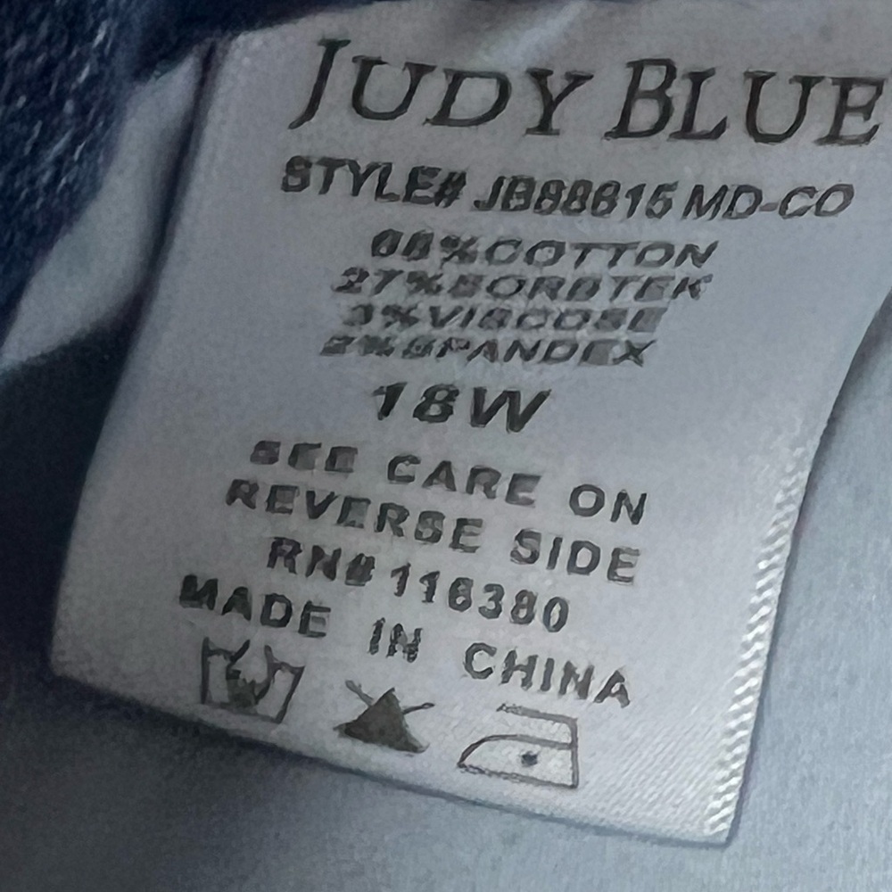 Judy Blue Ankle Jeans Womens size 18W Stretch Blue Denim High Rise Trendy Fit - Picture 9 of 10